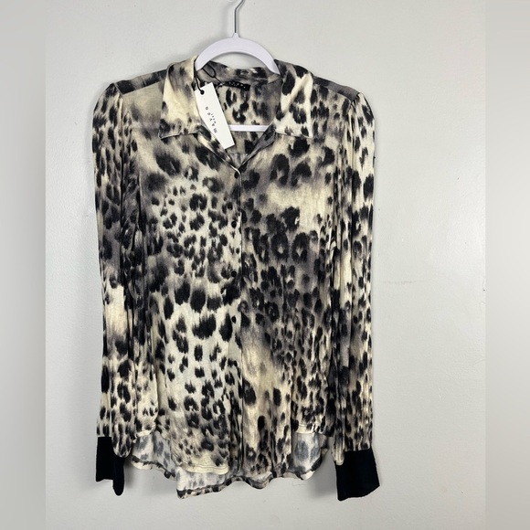 NWT Maven West Womens Animal Print Super Soft Button-Up Long Sleeve Top small - Picture 2 of 7